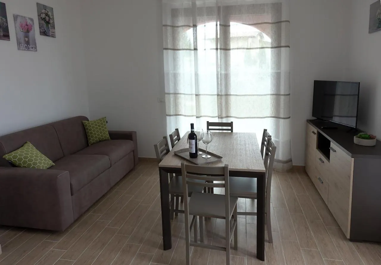 Apartment Casa Giuditta Torri Del Benaco Italy